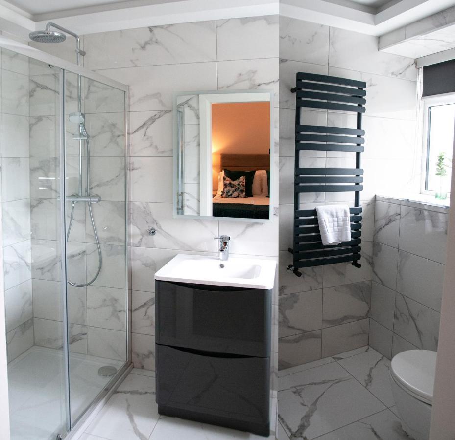 The Dolphin Hotel Crossmolina Luaran gambar