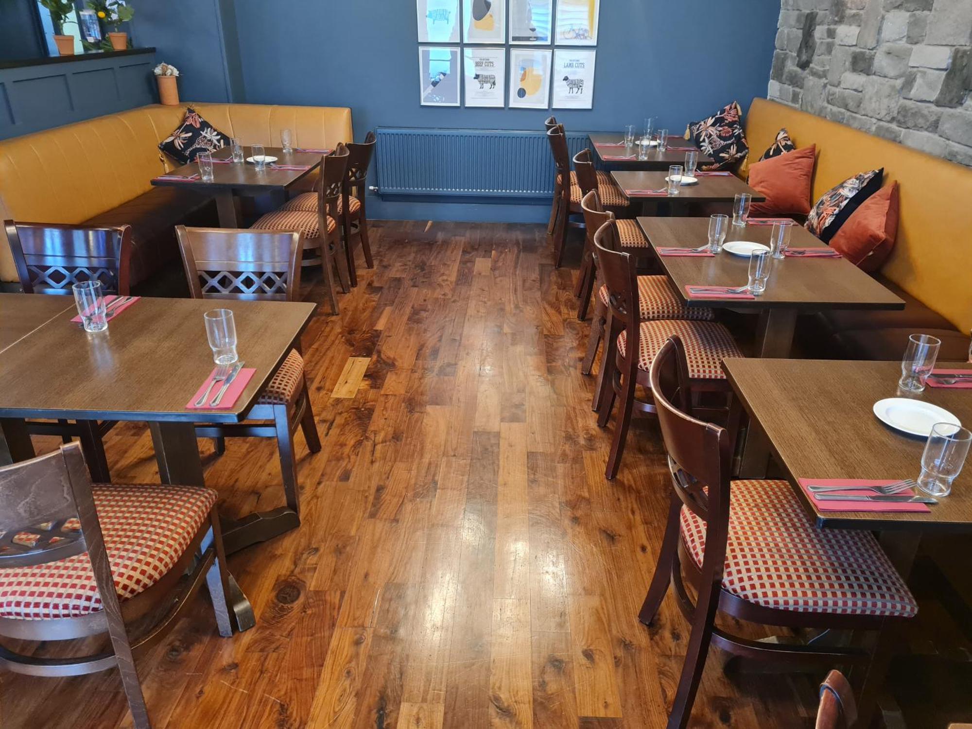 The Dolphin Hotel Crossmolina Luaran gambar