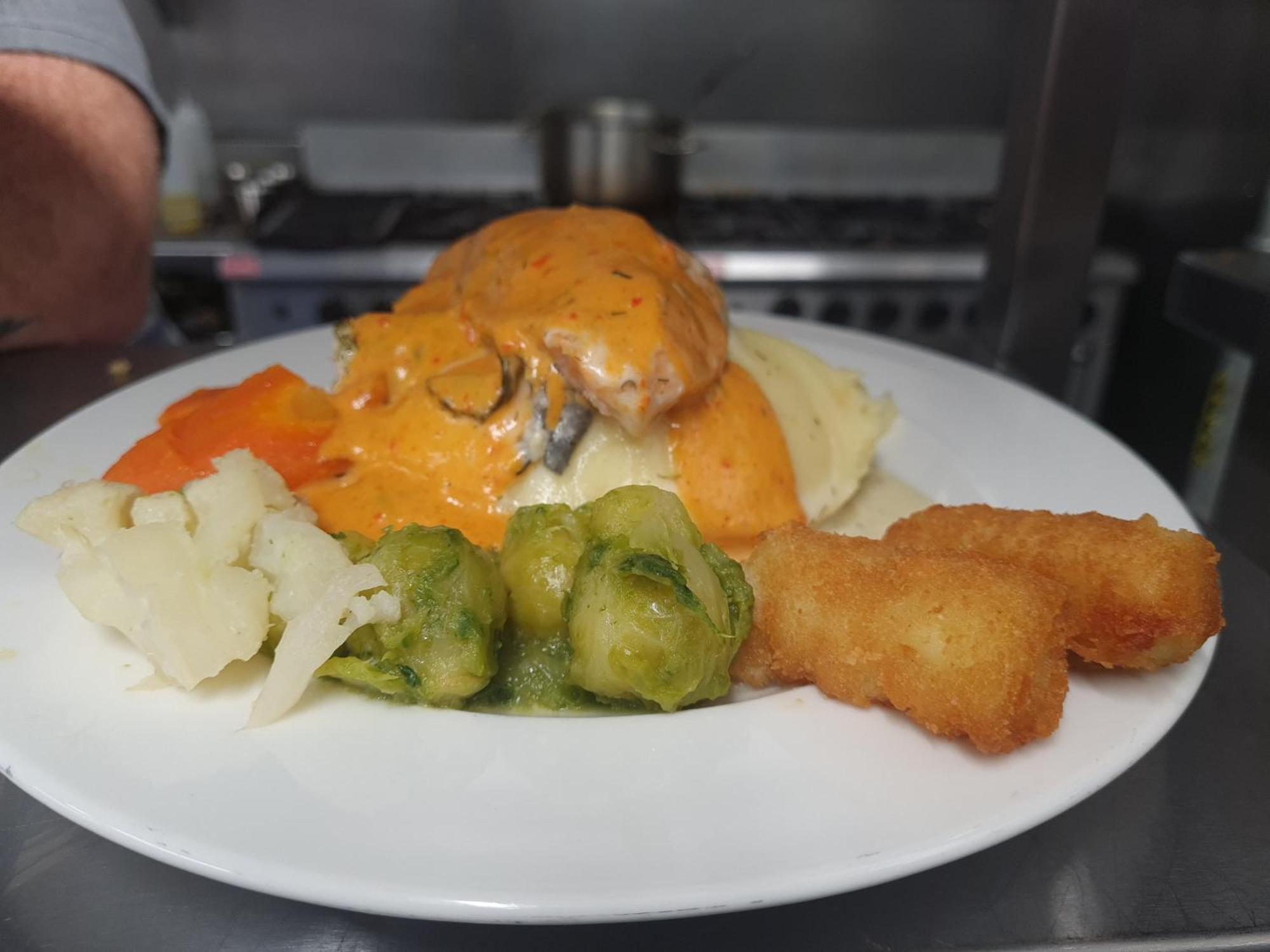 The Dolphin Hotel Crossmolina Luaran gambar